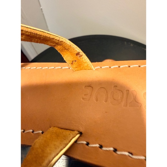 Mystique Gold Jeweled Leather Thong Sandals Womens 6 Crystal Embellished Flat - Picture 6 of 6